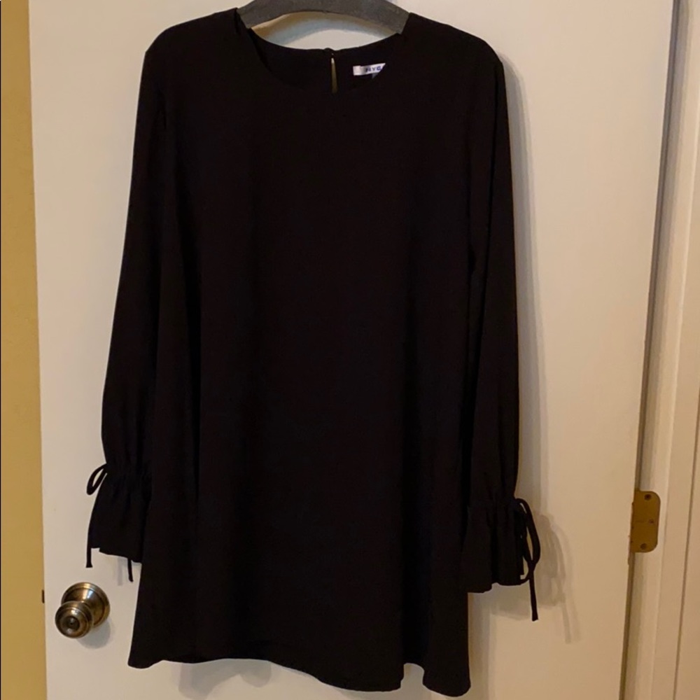 Nygard 100% polyester black tunic